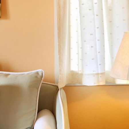 Elaia Boutique Apartments Гайос Екстериор снимка